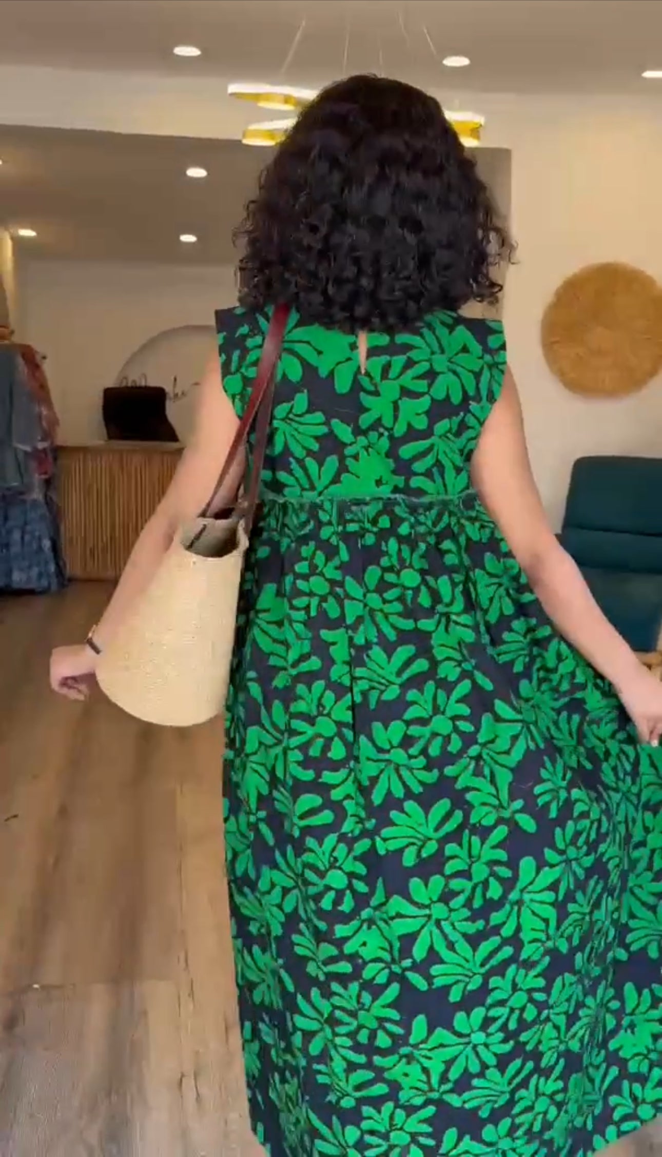 Nyota Maxi