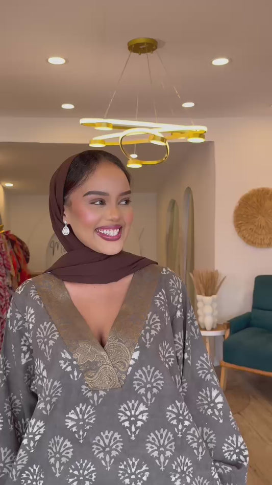 Nuru kaftan